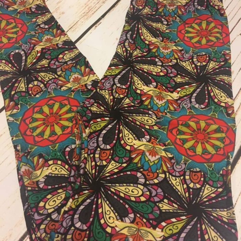 Amelia James one size leggings